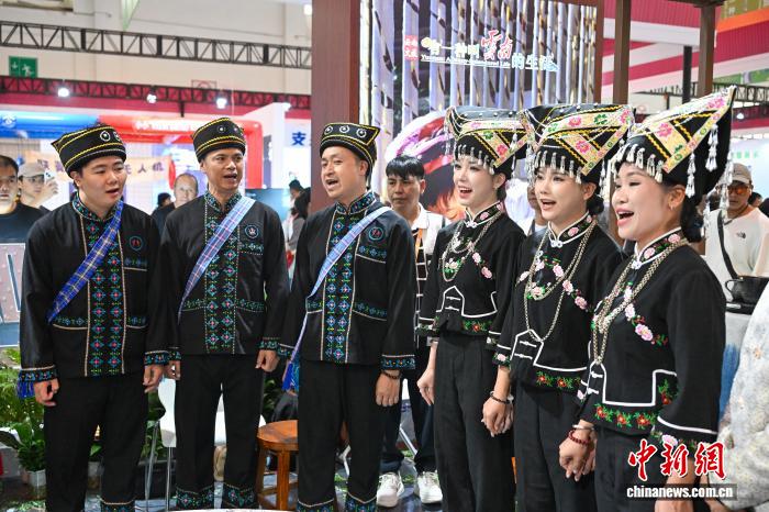 賭馬：非遺煥彩南博會 歌舞技藝盡顯雲南文脈風華